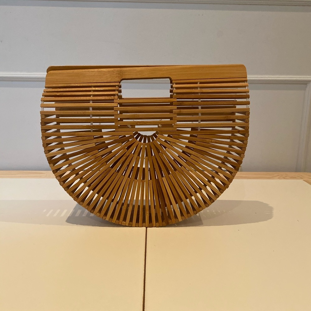 CULT GAIA ARK CLUTCH